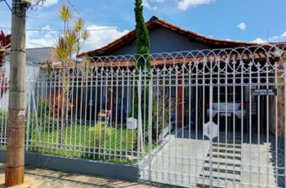 Cód: 11 - Casa á Venda no Bairro Nova Granada - BH - MG