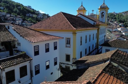 Cód: 32 - CASARÃO HISTÓRICO TOTALMENTE RESTAURADO Á VENDA - OURO PRETO - MG.
