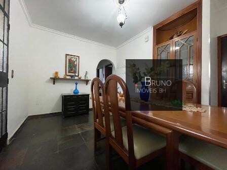Cód.: 62 - CASA Á VENDA NO BAIRRO NOVA GRANADA - BH - MG.