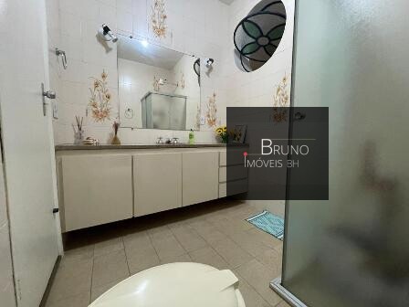 Cód.: 62 - CASA Á VENDA NO BAIRRO NOVA GRANADA - BH - MG.