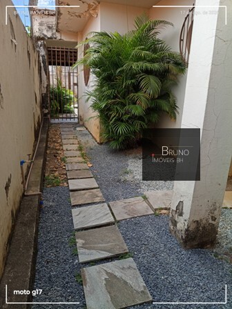 Cód.: 65 - CASA Á VENDA NO BAIRRO SANTA AMÉLIA - BH- MG