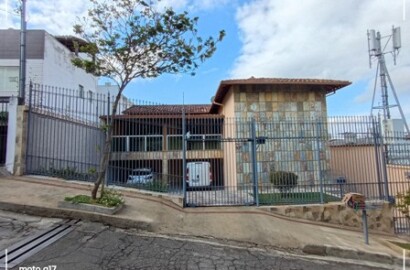 Cód.: 64 - CASA Á VENDA NO BAIRRO SANTA AMÉLIA - BH- MG