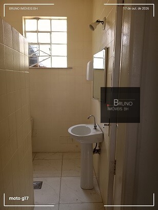 Cód.: 68 - CASA COMERCIAL (ENORME)   COM LOJA NA  AV.  CONTORNO EM BH  !!!