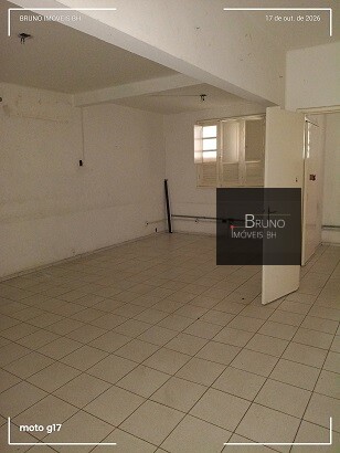 Cód.: 68 - CASA COMERCIAL (ENORME)   COM LOJA NA  AV.  CONTORNO EM BH  !!!