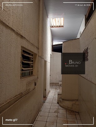 Cód.: 68 - CASA COMERCIAL (ENORME)   COM LOJA NA  AV.  CONTORNO EM BH  !!!